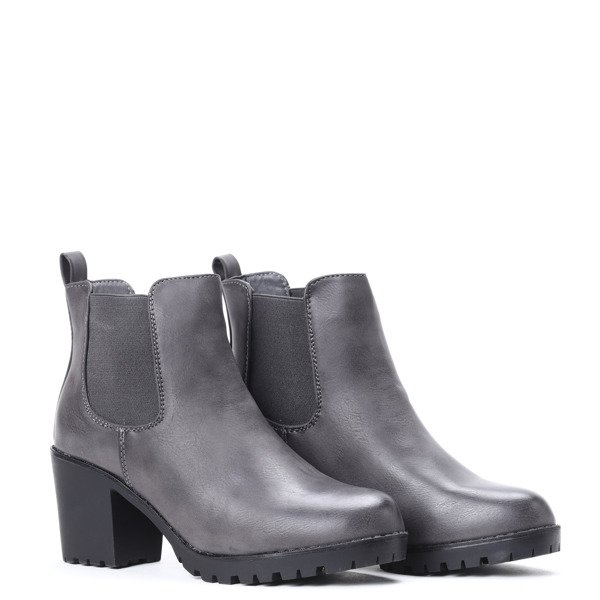 Szare botki na słupku Greis- Obuwie