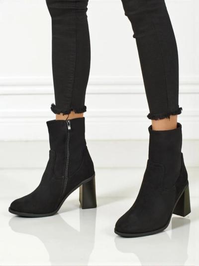 Ženski gležnarji iz eko semiša s peto Rune Fast