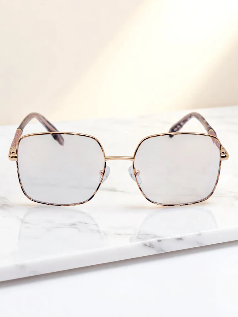 Royalfashion slnečné okuliare v tvare Square Skyline Shades