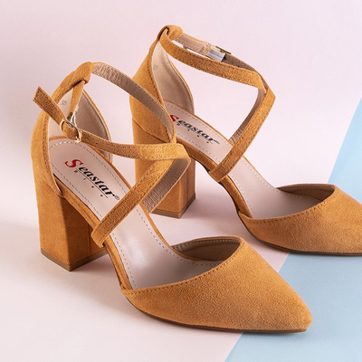 Hnedé lodičky na stĺpiku Baress - Obuv