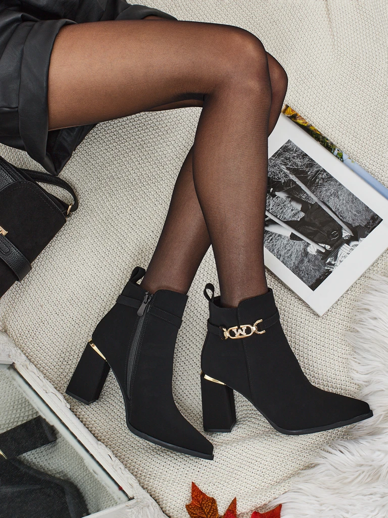 Ženski gležnjarji iz eko semiša s peto Ostirena