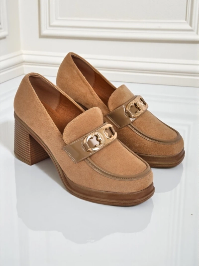 Ženski Loafers Perseida – svetlo rjavi semiš s peto elegantni