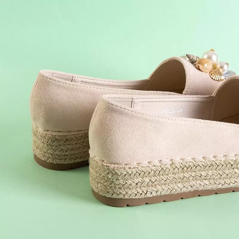 OUTLET Dámske béžové espadrilky s ozdobami Ainura - Topánky