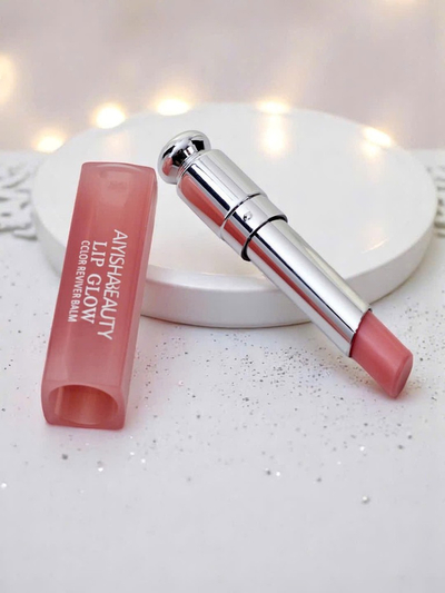 Hydratačný rúž-balzam v odtieni Powder Pink