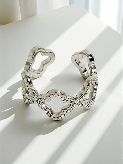 Ariadne Silverita zapestnica s kristali – srebrna, geometrijski glamurozen vzorec