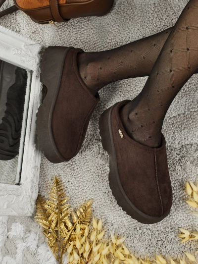 Kratki ženski škornji a'la za sneg s krznom Noelina