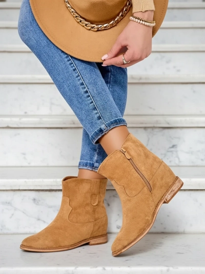 Royalfashion Hnedé členkové čižmy s kovbojským štýlom na krytom klíne Patorias