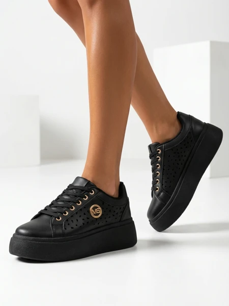 Aurelia Nero - Črna platforma Royalfashion iz eko usnja, model LH201-8