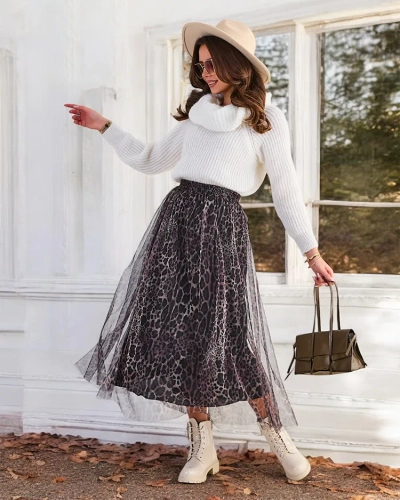 Royalfashion Vzorovaná midi sukňa pre ženy s tilom