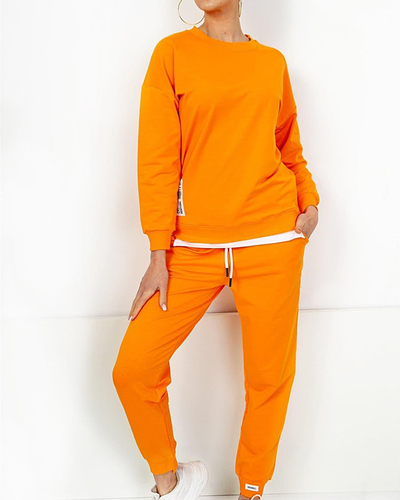 Oranžová dámska športová tepláková súprava s nášivkami - Oblečenie