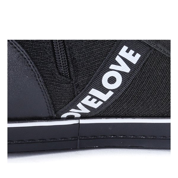 Czarne buty sportowe z futerkiem Gracelyn- Obuwie