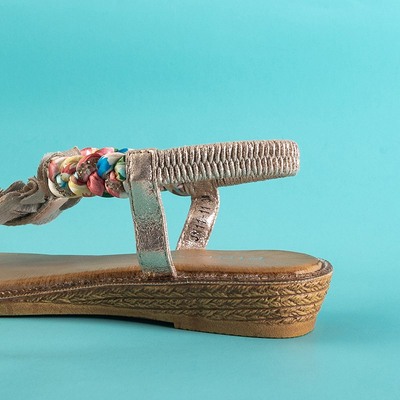 Zlaté lesklé dámske sandále na platforme Grassia - Obuv