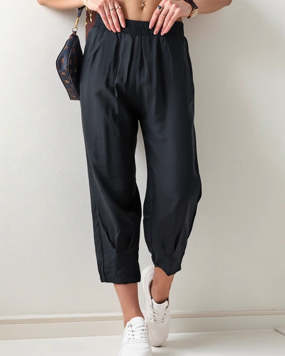 Royalfashion Jednoduché dámske látkové nohavice 7/8