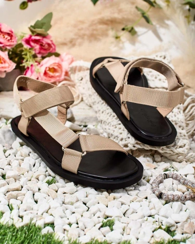 Royalfashion Dámske športové sandále Ettes