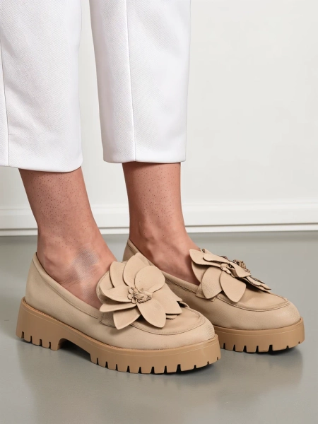 Royalfashion ekologické semišové dámske mokasíny s kvetom Floverse