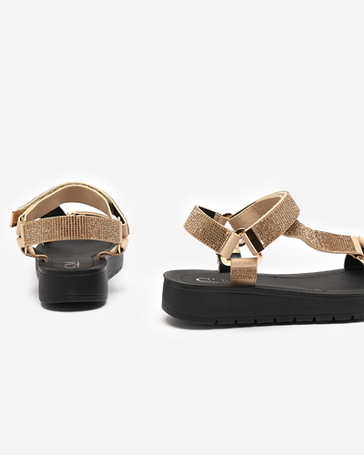 Dámske sandále so zlatými kubickými zirkónmi Qroc- Obuv