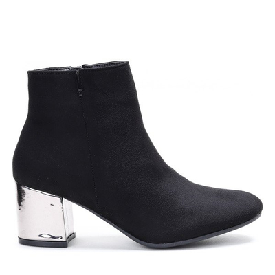 Czarne botki na metalicznym słupku Hypnotized - Obuwie
