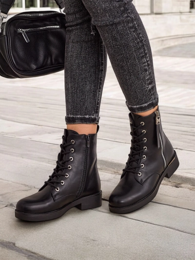 Royalfashion Dámske čižmy na šnurovanie Selocii