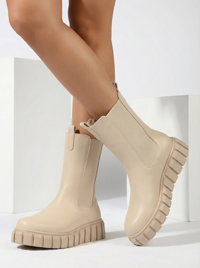 Royalfashion Dámske čižmy na vysokom podpätku vo farbe ecru Elicane