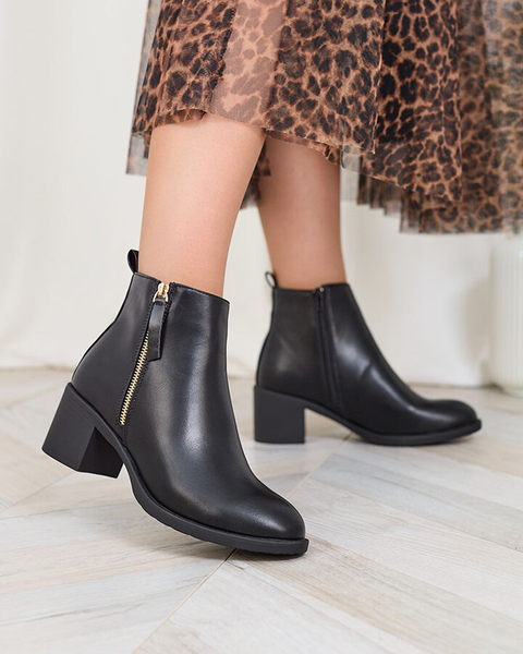 Royalfashion Čierne dámske nízke čižmy z ekokože Rejerry