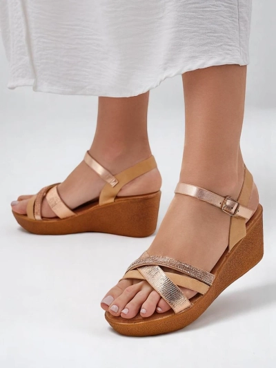 Royalfashion Dámske wedge sandále s kamienkami a trblietaním Glittera