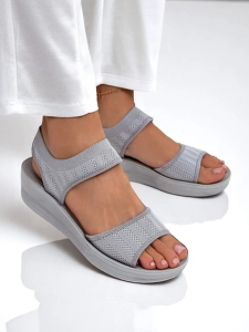 holubia šedá || szary