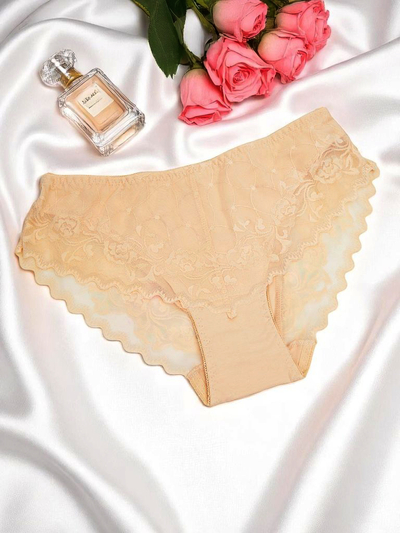 Royalfashion Dámske bavlnené nohavičky s čipkou Pure Lace