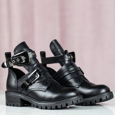 Černé ploché podpatky Loca - Boty 1