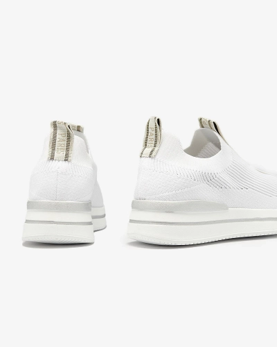 Dámska športová obuv s nápisom v bielej farbe Cerppa- Footwear