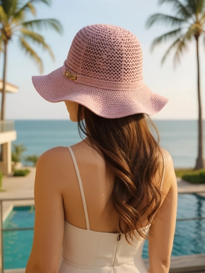 Royalfashion Dámsky klobúk s vlnitým okrajom Wave Breeze