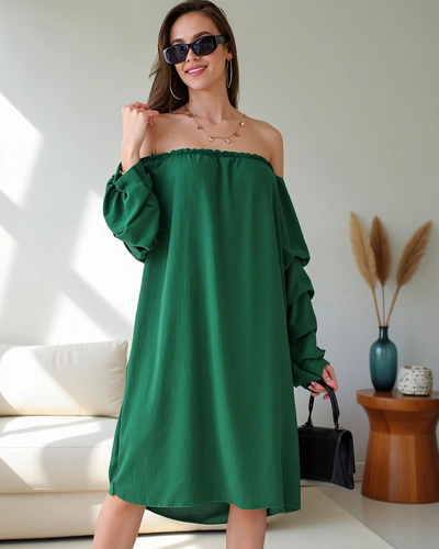 Royalfashion Hladké dámske šaty a la španielsku s volánmi