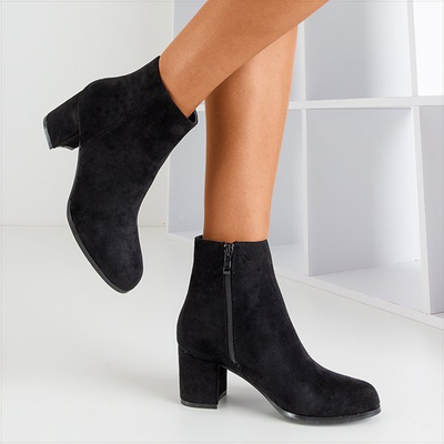 Černé dámské kotníkové boty na nízkém sloupku Michela - Obuv