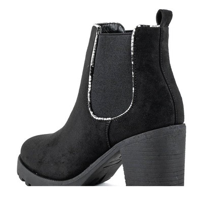 Čierne čižmy na vyššom stĺpiku Travolte - Obuv