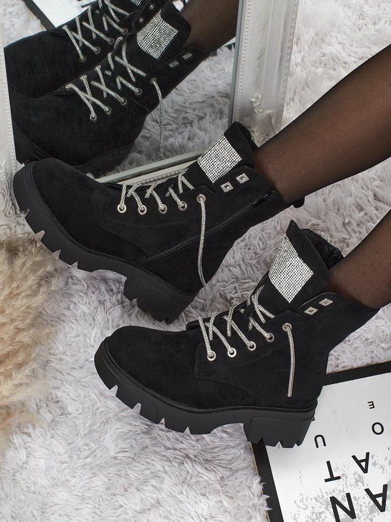 Eko semiš vezani ženski gležnarji Tessaro