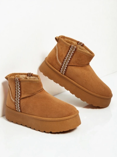 Kratki ženski škornji a'la za sneg Pravel