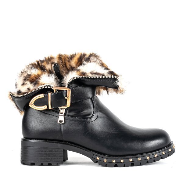 Rahelove čierne ploché topánky na opätku - Obuv