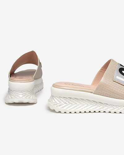 Dámske béžové lesklé papuče s nápisom Sosha- Footwear