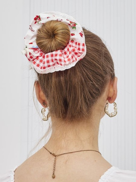 Royalfashion Károvaná gumička do vlasov Vintella