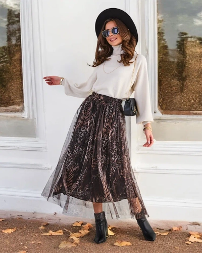 Royalfashion Dámska midi sukňa s vzorom a ti ulom