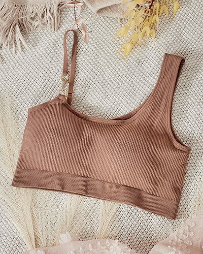 Royalfashion Dámska rebrovaná podprsenka s ozdobným ramienkom