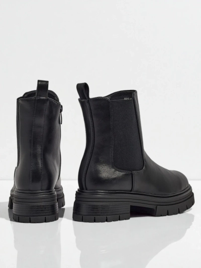 Ženski gležnarji iz eko usnja Solmira