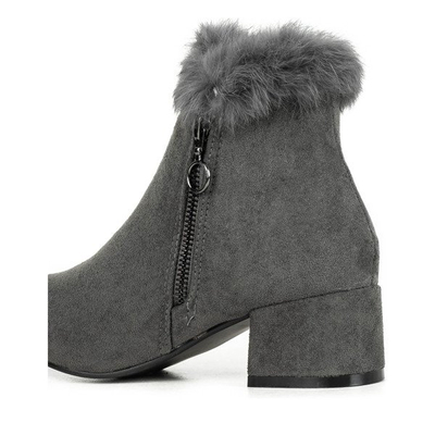 Szare botki na słupku z futerkiem Yesenia - Obuwie