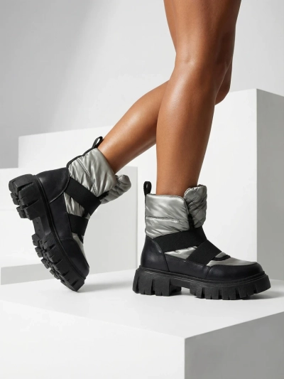 Dámske snehové topánky na plochej podrážke v čierno-šedej farbe Ferory- Obuv