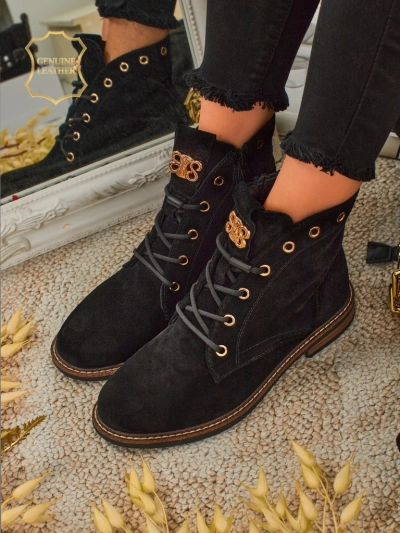 Ženski gležnarji Aurelia Romano iz naravnega semiša – rjavi, s krznom