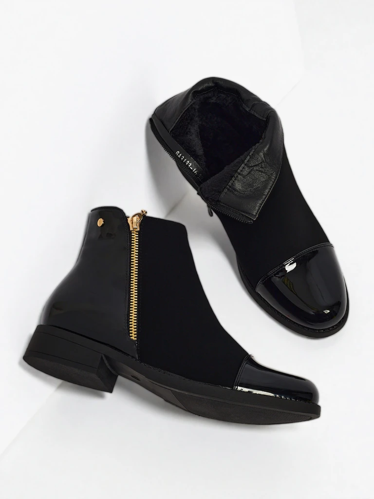 Ženski gležnjarji iz eko usnja Serelith