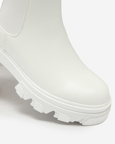 OUTLET Dámske vysoké čižmy v bielej farbe Vyvieva- Obuv