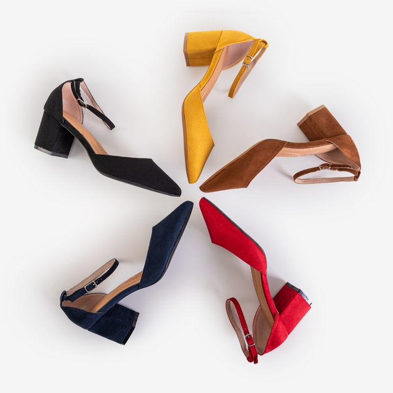 Čierne dámske sandále na stĺpiku Rumil - Obuv