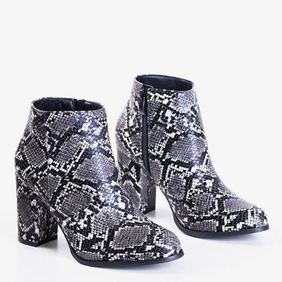 Čiernobiele čižmy so zvieracou potlačou Cobra - Obuv