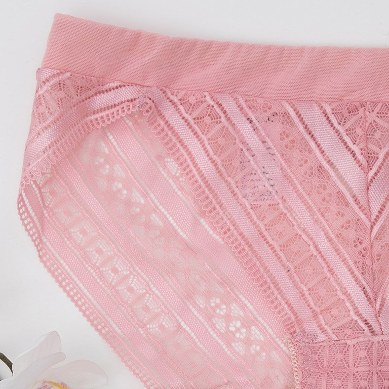 Dámske ružové čipkované nohavičky - Spodná bielizeň