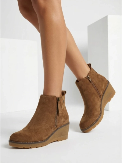 Ženski gležnarji s platformo Zarrico